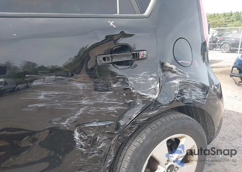 2019 Kia Soul z USA, uszkodzony, nr VIN KNDJN2A21K7917427